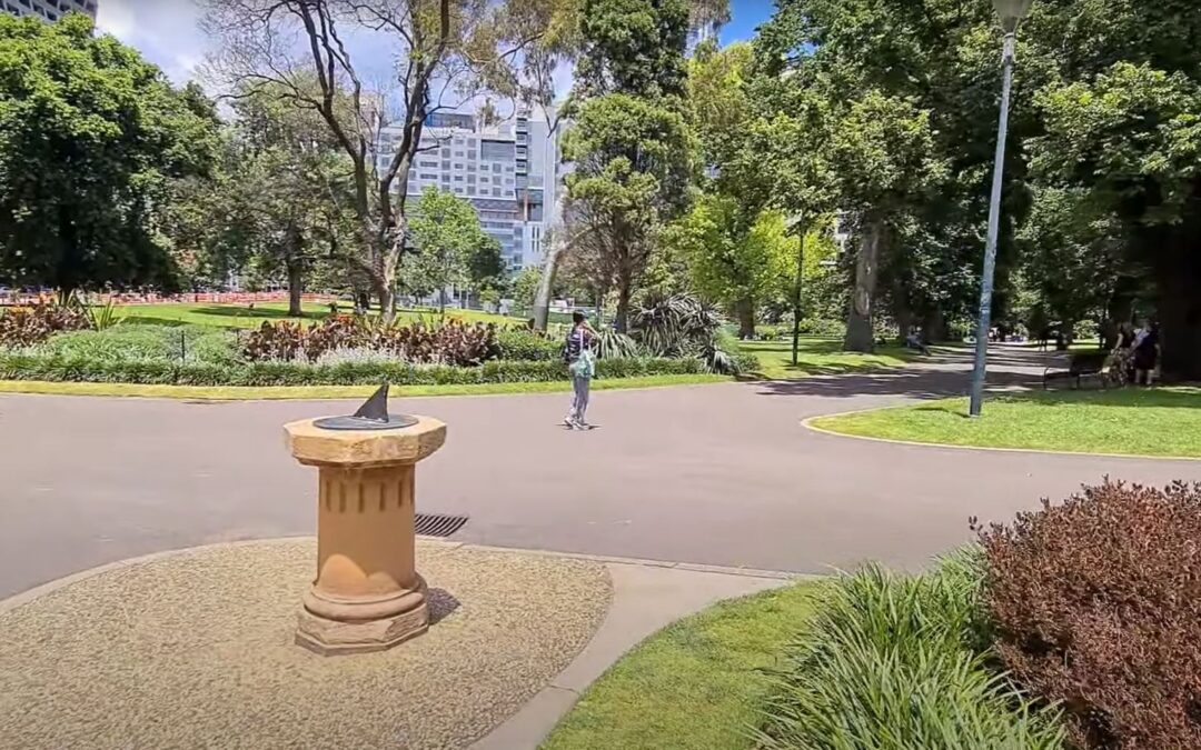 Melbourne’s Beautiful Historic Flagstaff Gardens